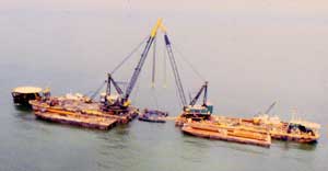 mcdermott-dual-barge