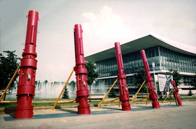 soviet-diesel-hammer-exhibi