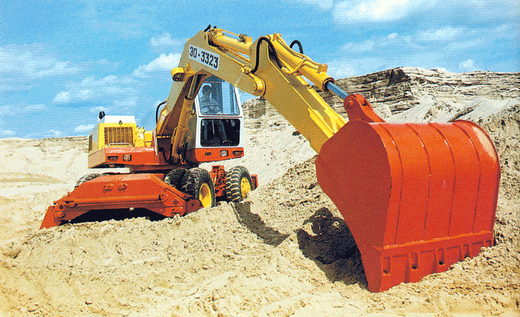 eo-3323-excavator